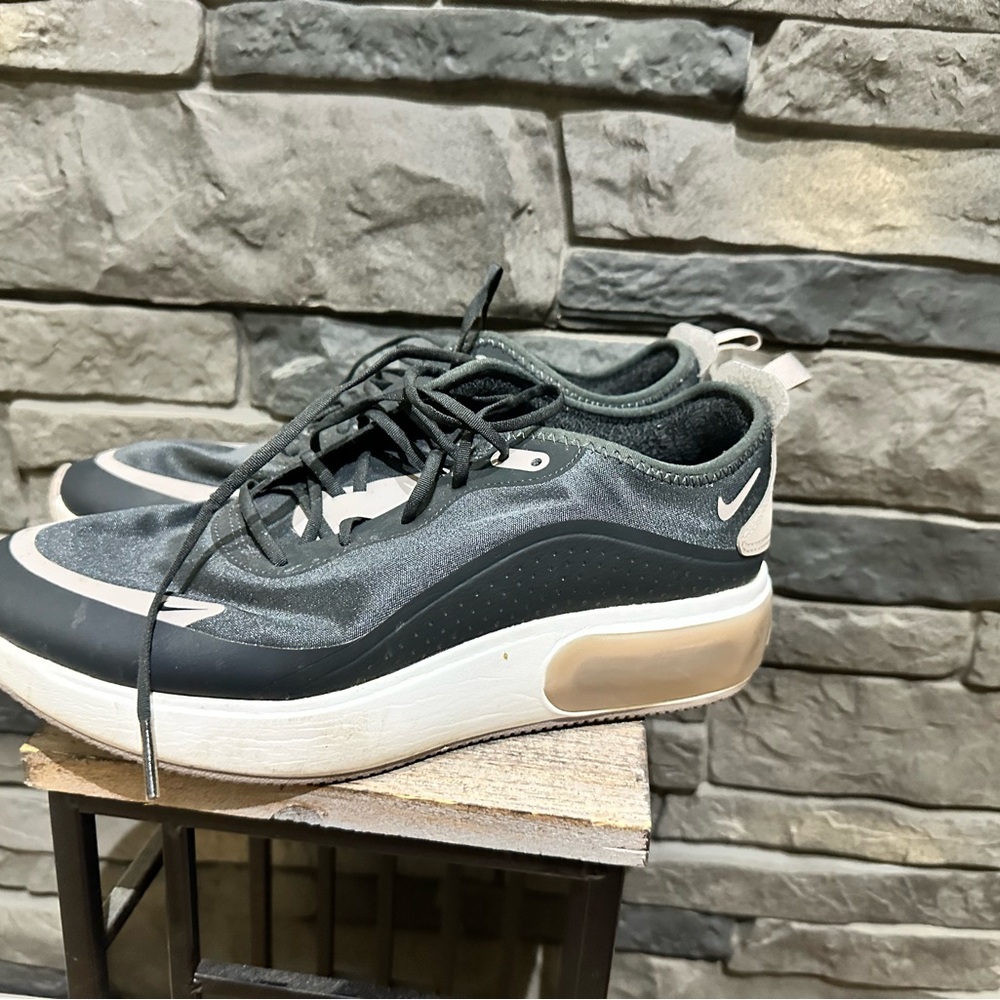 Nike Air Max Black and White Sneakers